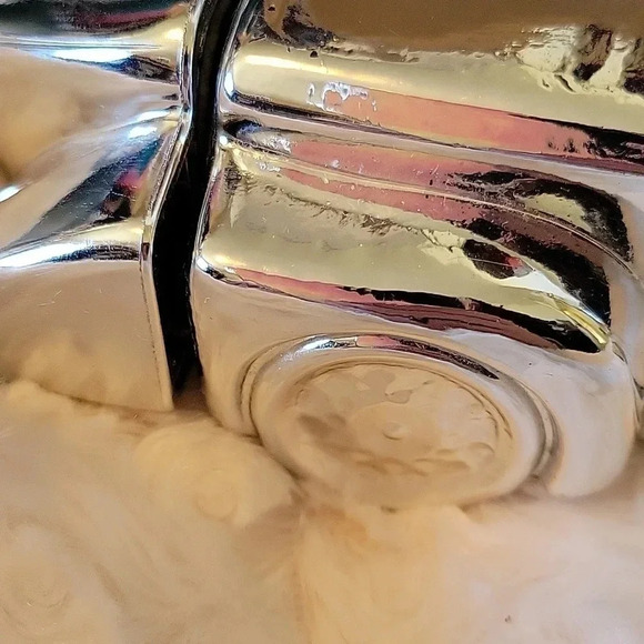 🌴3/$15🌴 Avon Silver Duesenberg Old Fashioned Car History Vintage - Picture 6 of 16